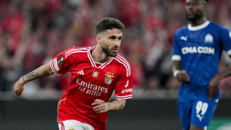 Beşiktaş’ın Portekizli transferi Rafa Silva, Acun Ilıcalı’nın uçağıyla geldi