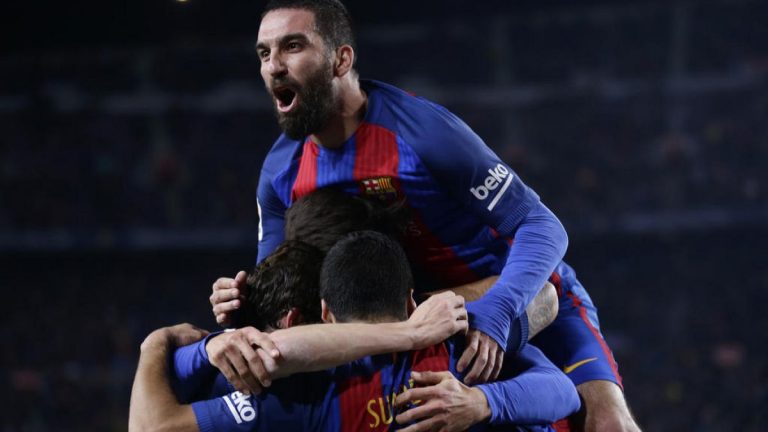 Arda Turan, Barselona’da kiraladığı eve 230 bin avroluk zarar vermekle suçlanıyor.