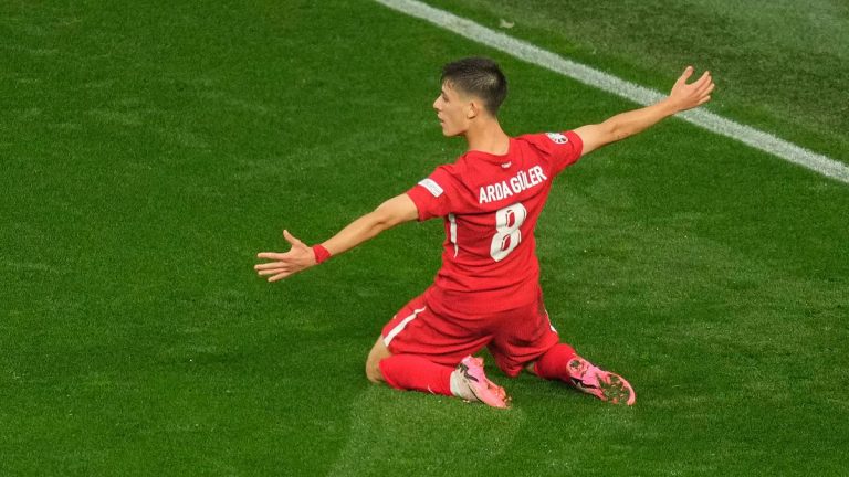 Arda Güler, Avrupa Futbol Şampiyonası’nda gol atan en genç Türk futbolcu oldu