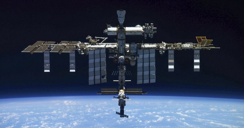 NASA ve SpaceX kullanımdan kaldırılan ISS’yi Dünya’ya nasıl geri getirecek?