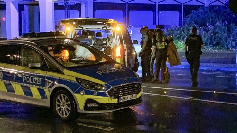 Alman polisi Solingen’de 3 kişiyi öldüren saldırganı tutukladı