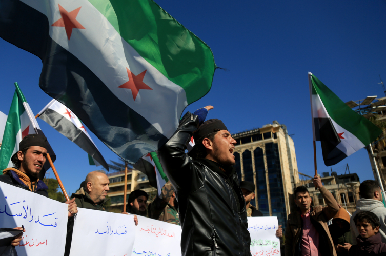 Halep'teki PKK/YPG terör organizasyonunu protesto edenler Başkan Şora'dan operasyon istedi