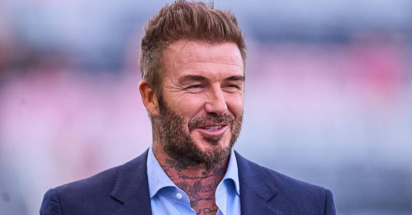David Beckham’a efendim unvanını aldı