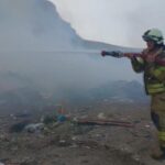 Silivri’deki atık alanındaki yangın 3 saat içinde yok oldu