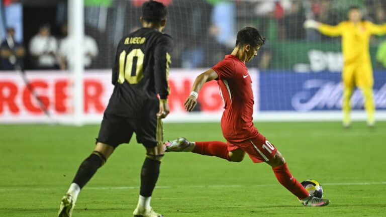 Meksika’da ulusal bir futbol takımı yenildi