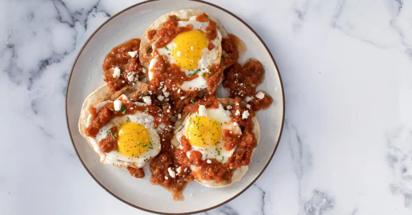 Meksika Kahvaltı Yıldızı: Huevos Rancheros tarifi – Son Dakika Girme News