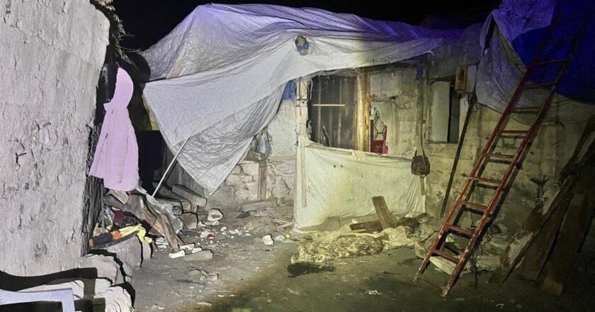 Erzurum’daki Dünya evinin çatısı çöktü: 2 ölü